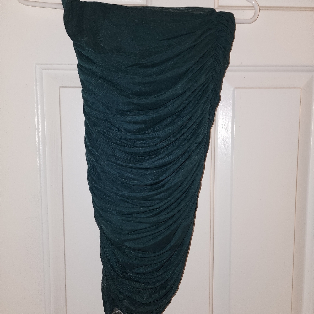 Elegant Green Ruched Strapless Dress
